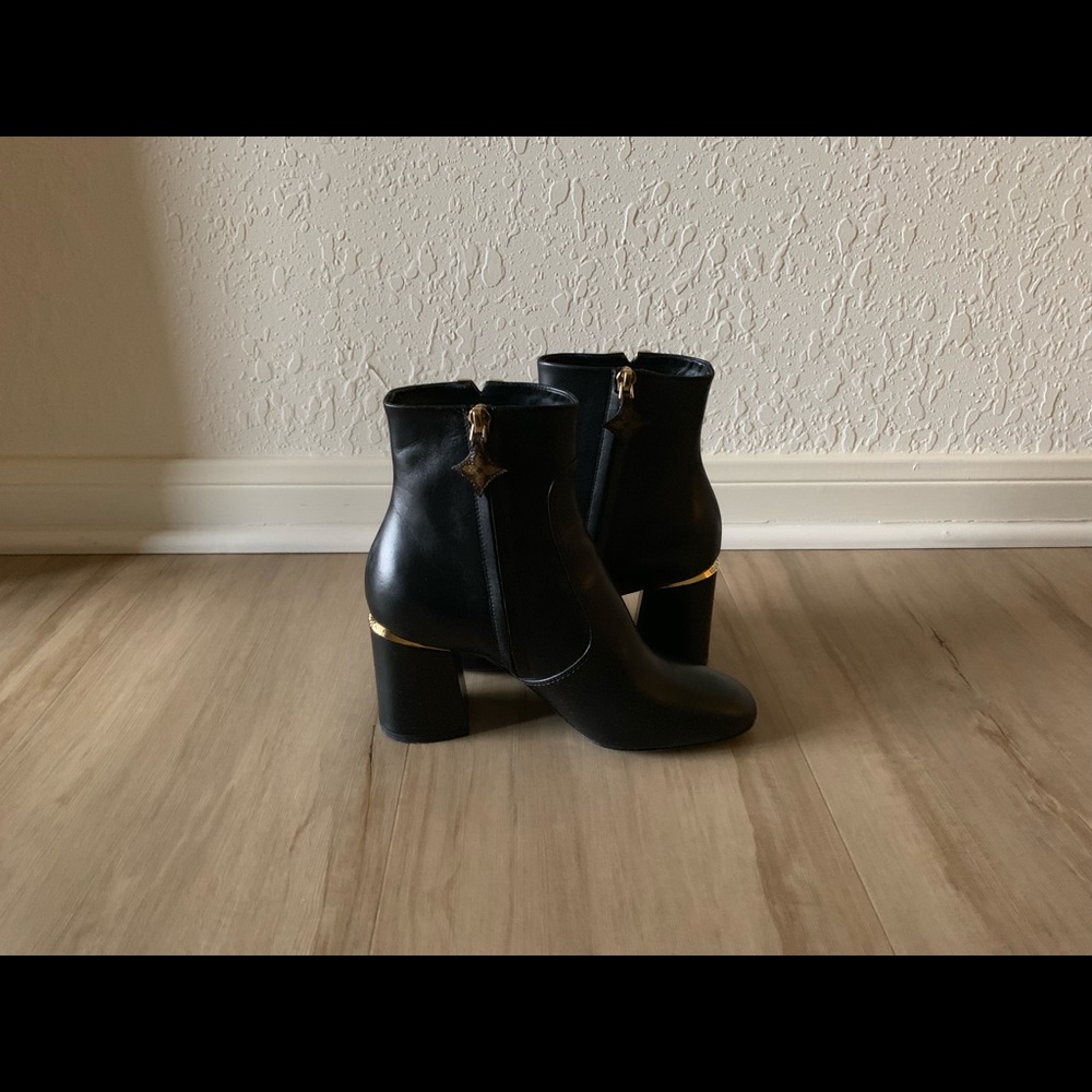 Louis Vuitton Skyline Ankle Boot - Picture 3 of 8